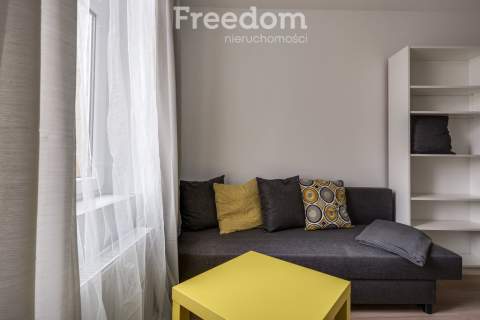 Jasna kawalerka w pobliżu Ikea