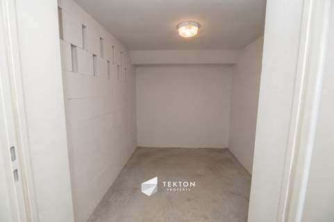 3 pokoje, komórka lokatorska, balkon, parking