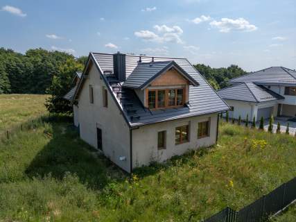 WYJĄTKOWY DOM WOLNOSTOJĄCY W STANIE DEWELOPERSKIM