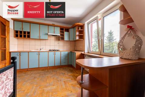 Dom 250m2, 3 osobne strefy mieszkalne, 6 pokoi