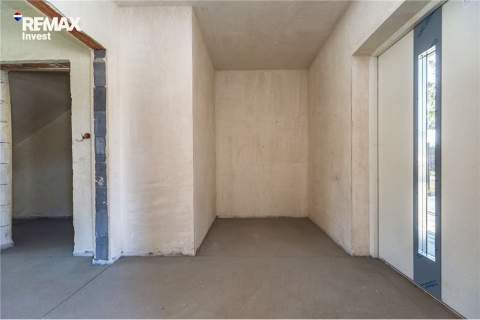 Połowa bliźniaka 140m2 z dużą działką