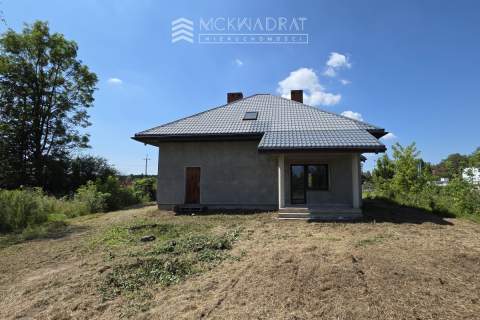 Hryniewicze dom wolnostojący 145 m duża działka