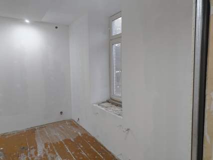 Kawalerka 33,60m2piwnica, działka, komórka i strych