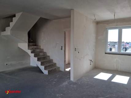 Na północ od Kostrzyna Bezczynszowy Inst. fotowoltaiczna 4,5...