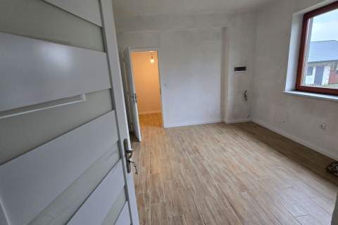 Dom wolnostojący 400m2 Działka 23a Brunary Gorlice