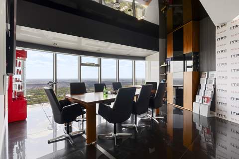 Apartament Sky Tower 43 piętro panorama miasta