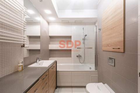 Komfortowy apartament w centrum Wrocławia Justin Center 2 pokoje