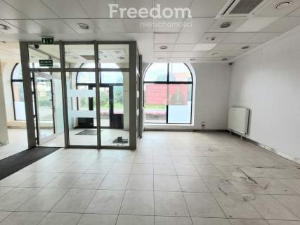 Lokal handlowo-usługowy w samym centrum
