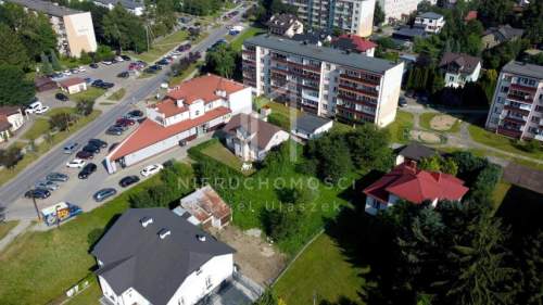 DOM Z POTENCJAŁEM BLISKO CENTRUM JASŁA, UL. SZOPENA, 5AR
