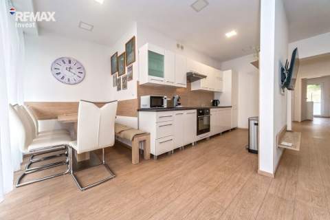 Luksusowy Apartament z ogródek sauna miejsce postojowe garaż...