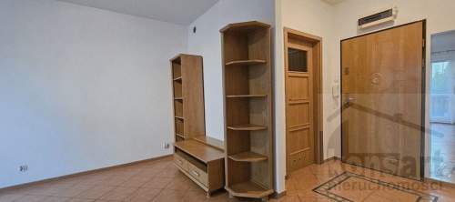 2 pokojowe mieszkanie na parterze z garażem