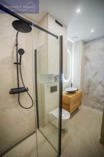 Apartament 4 pokojowy pod klucz , na zamkniętym osiedlu.