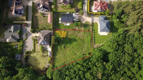 Sprzedam dużą uzbrojona działkę graniczącą z lasem, z MPZP.