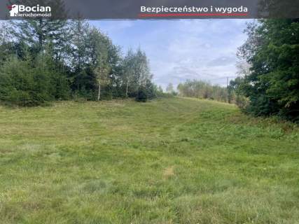 Uzbrojona działka pod projekt domu na skarpie 