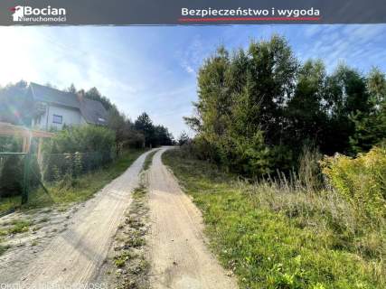 Uzbrojona działka pod projekt domu na skarpie 