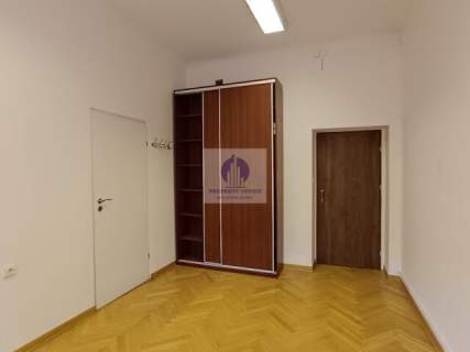 Śródmieście lokal biurowy 15,80 m2 do wynajęcia