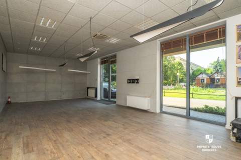 Lokal usługowy Krasickiego 57 mkw na sprzedaż