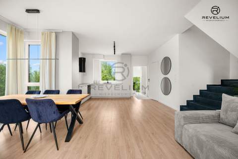Dwupiętrowy Apartament 800m OD MORZA Msc. Post.