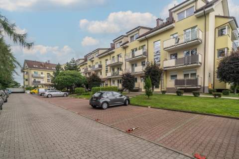 4 pokoje Garderoba Balkon z widokiem na zieleń