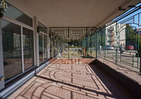 Lokal z witrynami z poziomu Goleniów Centrum