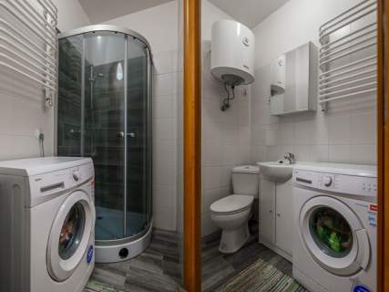 Duża kawalerka, 30 m2 - Chodkiewicza 2