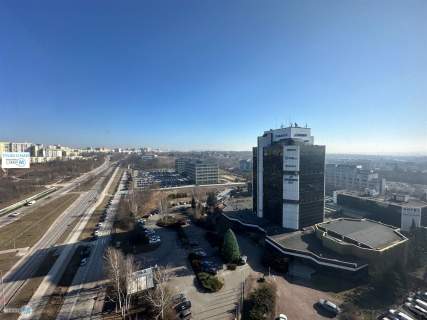 3 pokoje w prestiżowym Apartamentowcu 12 piętro.