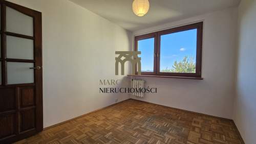 4 pokojowe mieszkanie z balkonem - Wrocław