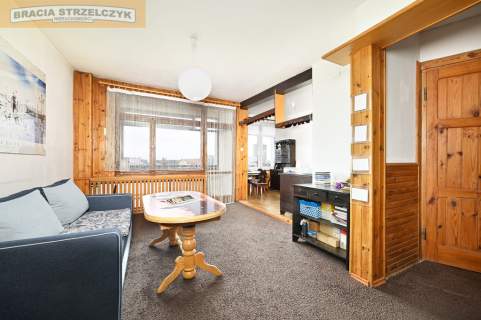 Studio 36,5 m na poddaszu, Armii Ludowej loggia