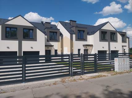 Segment ogród garaż zieleń gotowy