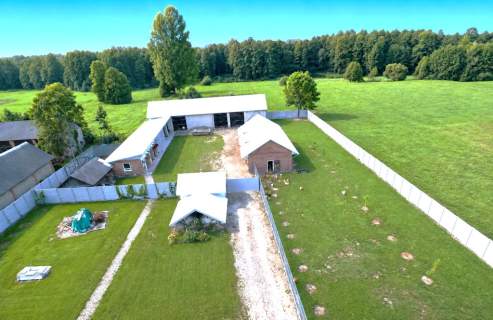Siedlisko z miejscem na dom, z działką 1,30 ha