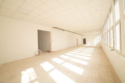 Lokal 191 m Witryna 25 m Parter Służewiec Mokotów