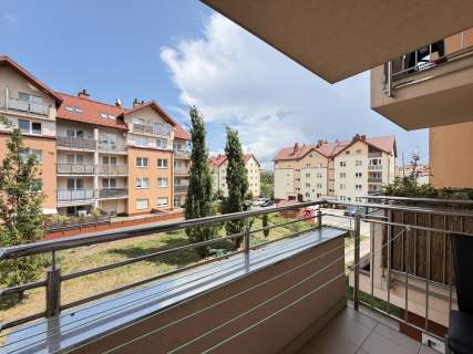 3 pokoje, 2 balkony dla studentów i obcokrajowców