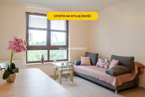 Jasne mieszkanie w nowym budynku
