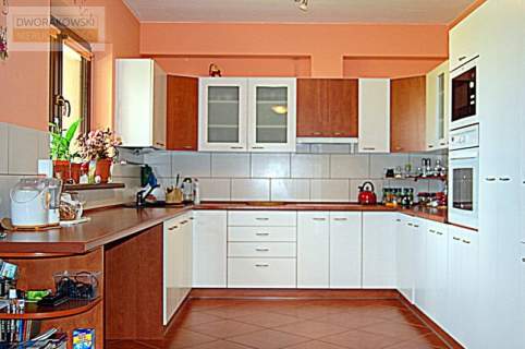Dom 250 m2 na działce 820 m2 w Długołece
