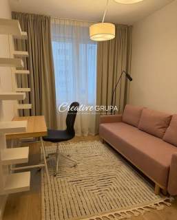 Na wynajem 4-pokojowy apartament blisko metra