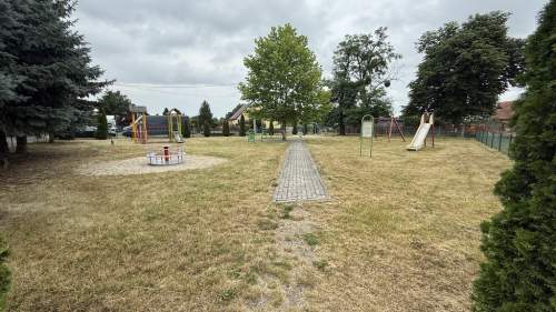 32ar, woda, prąd, ogrodzona-Dziuplina