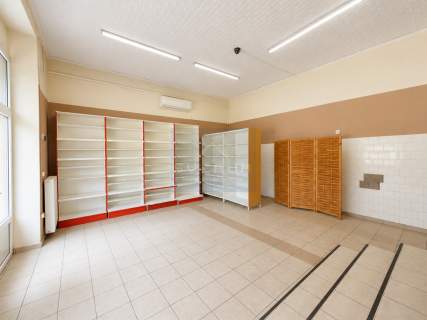 Lokal usługowy na wynajem w idealnej lokalizacji