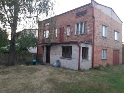 Gospodarstwo rolne w Lututowie 3,75 ha z domem