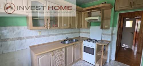 3 pokoje, balkon, piwnica,