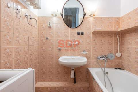 3 pok. osobna kuchnia, balkon