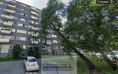 Obok sądu na mieszkanie lub działalność, parking