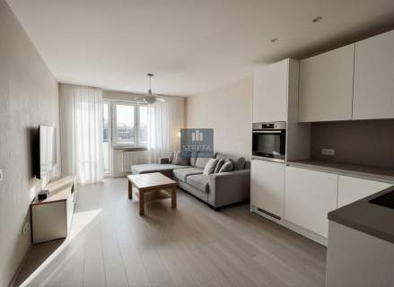 2 POKOJE, niski blok, nowe budownictwo, BALKON, wy
