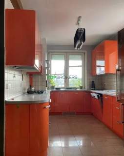 Komfortowe 4 pokoje w centrum, garaż
