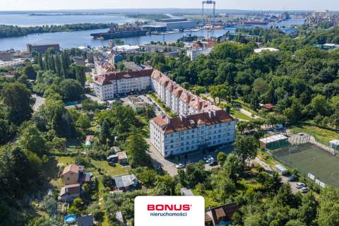 4 pokoje i 2 łazienki, super miejscówka