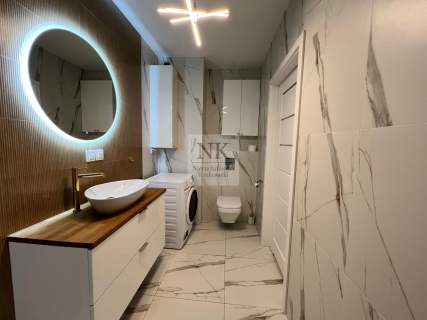 NOWE, nowoczesne, designerskie, z m. postojowym