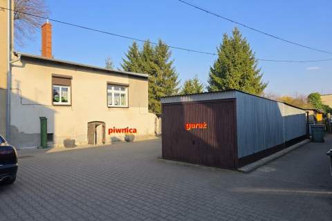 Wygodne mieszkanie w centrum Pobiedzisk z garażem