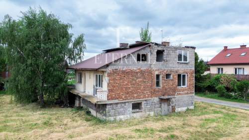 Działka mieszkaniowo-usługowa 16 arów przy DK94