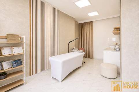 Lokal z branży beauty - cesja do przejęcia Opole, Chabry
