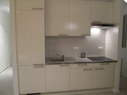 2 pokoje balkon garaż Krypska 20