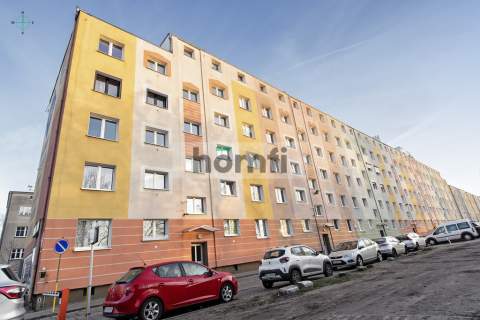 Zadbane 3 pokojowe mieszkanie z osobną kuchnią